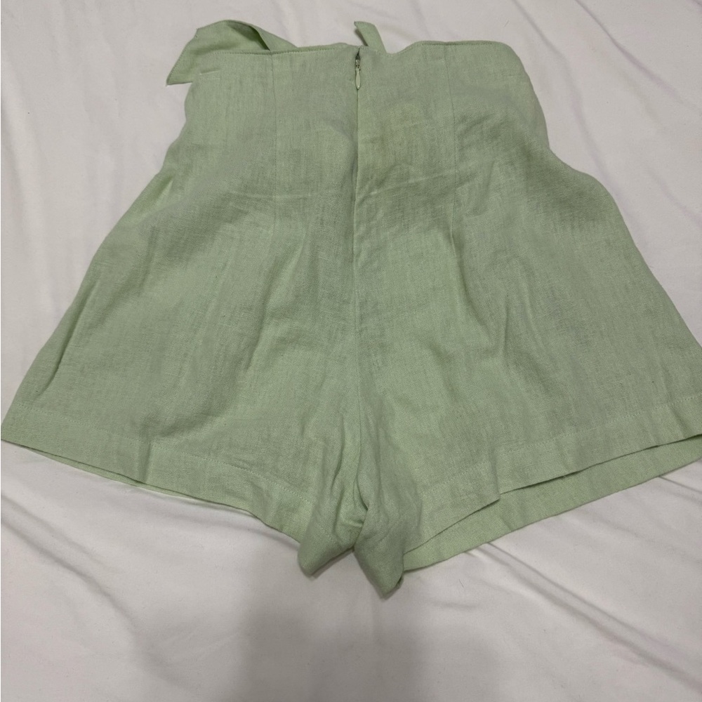 Abercrombie Linen Paper-Bag Shorts - Picture 2 of 3